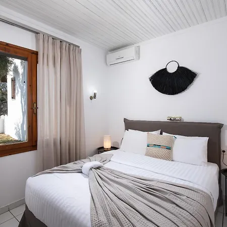 Acroterra - Easy Living