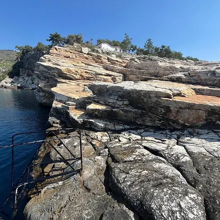 Acroterra - Easy Living Apartmanhotel Alikí