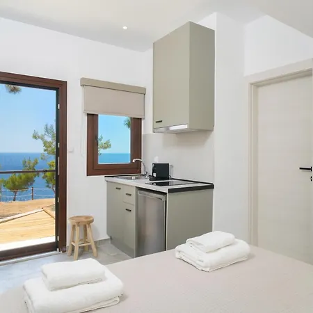 Acroterra - Easy Living Apartmanhotel