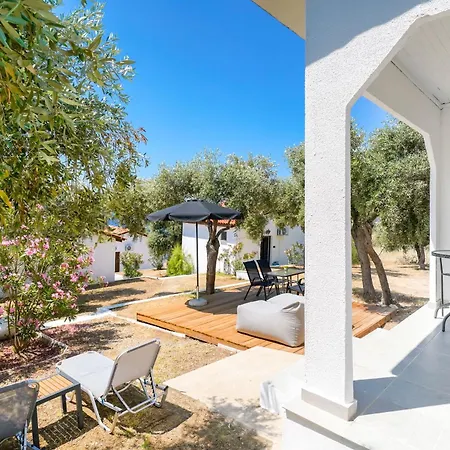 Acroterra - Easy Living Apartahotel *