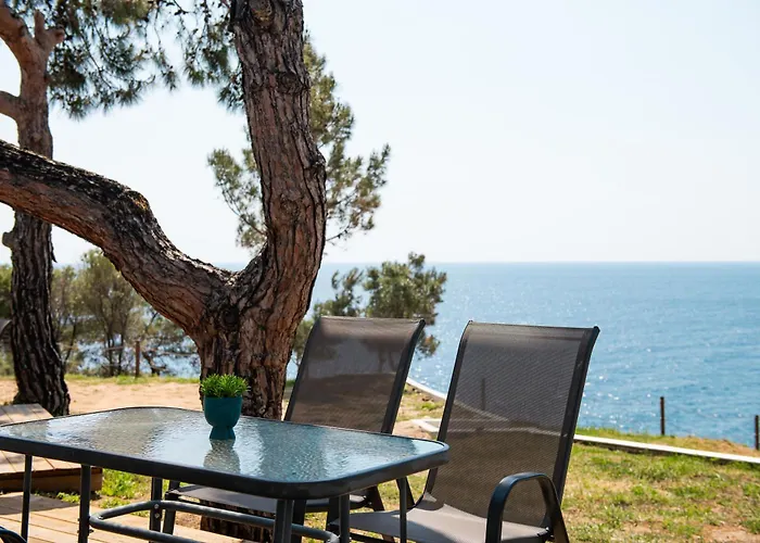 Acroterra - Easy Living מלון דירות Alikí