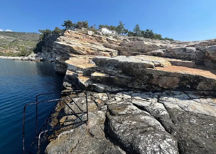 Acroterra - Easy Living מלון דירות Alikí