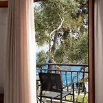 Acroterra - Easy Living Aparthotel 3*