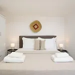 Ξενοδοχείο με διαμερίσματα Acroterra - Easy Living