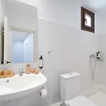Acroterra - Easy Living Aparthotel 3*