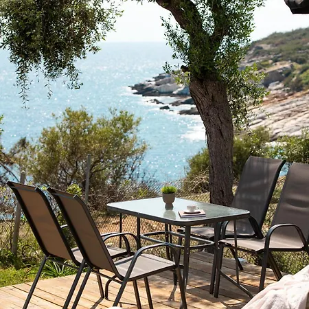 Acroterra - Easy Living Lägenhetshotell 3*