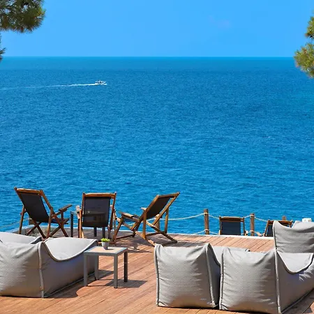 Acroterra - Easy Living Lägenhetshotell 3*