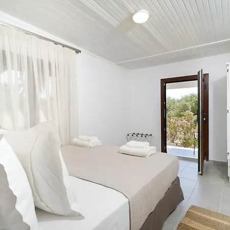 Hotel de apartamente Acroterra - Easy Living Alikí