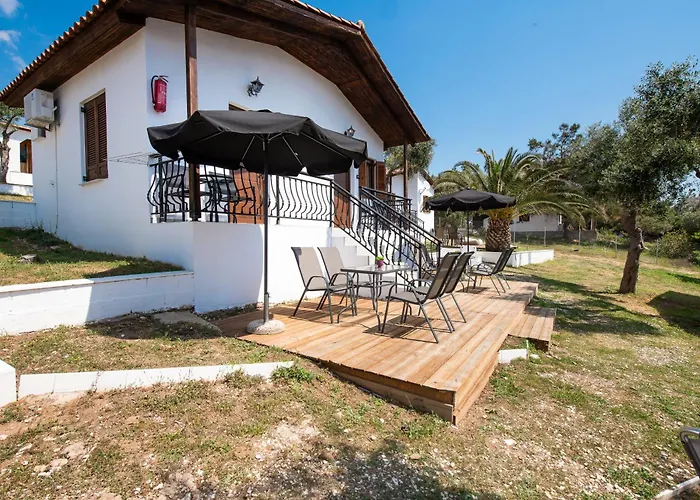 Acroterra - Easy Living Alikí